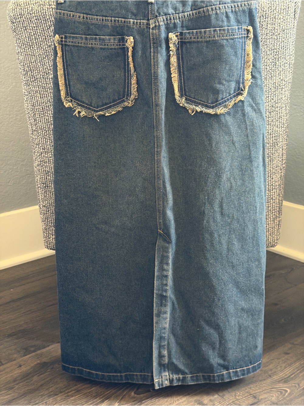 Frayed Pocket Blue Denim Midi Skirt